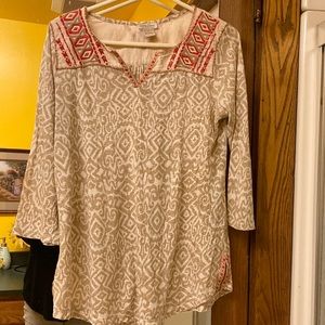 Lucky Brand woman's 3/4 sleeve shirt